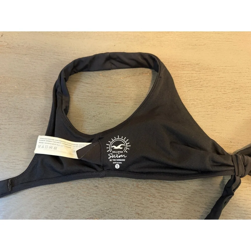 Hollister Swim Black Front Tie Bikini Top Small Hook Back Solid Beachwear